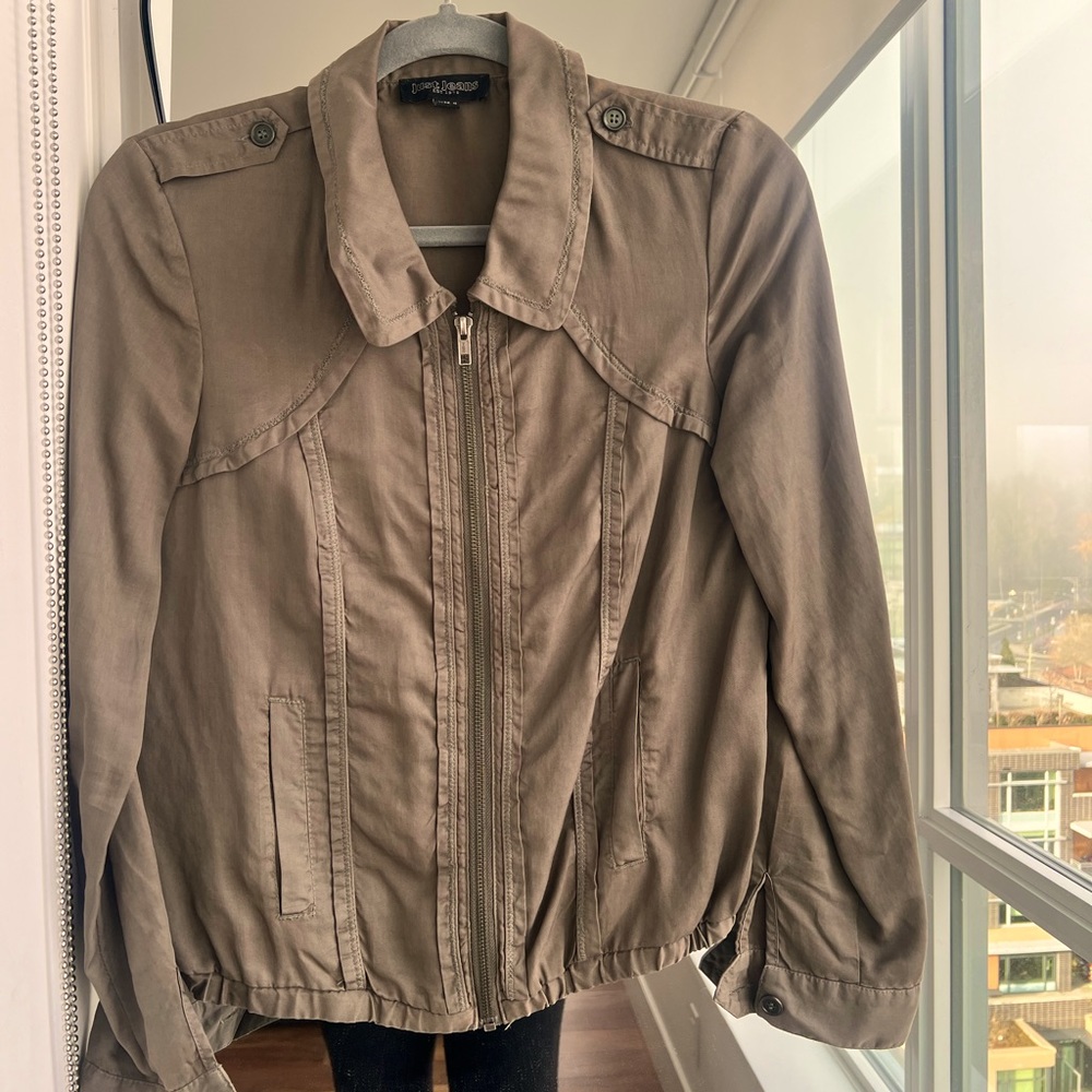 Olive smooth zipped sweater